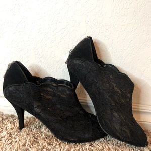 Lacey Dress Heels - size 9